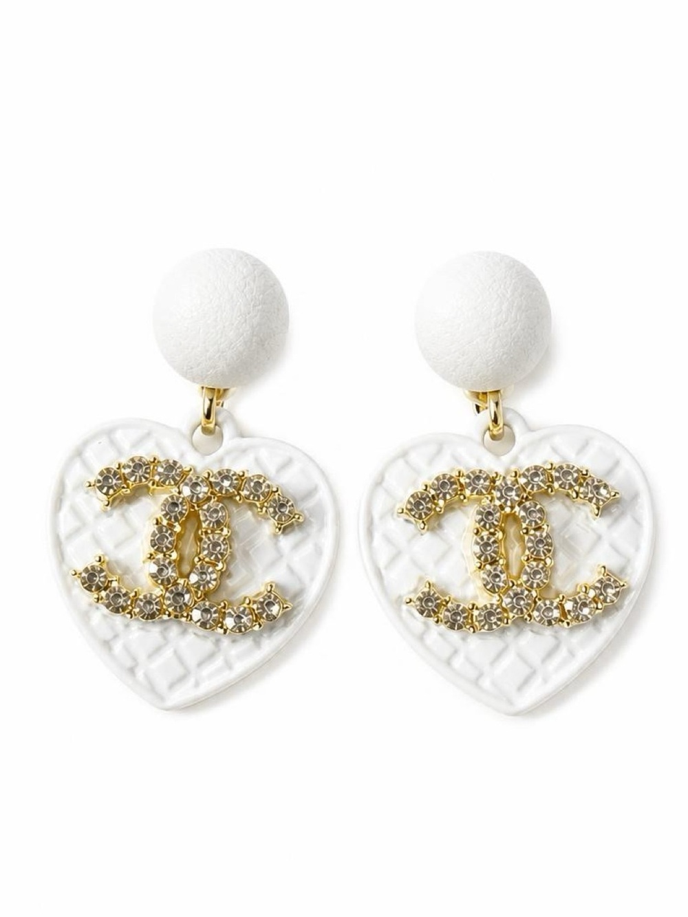 Fashion Jewelry White Heart Drop Earrings with Gold Crystal CC Letters